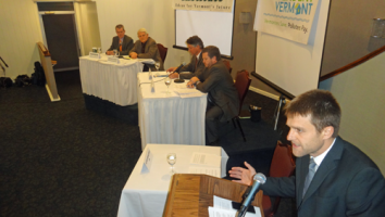 Debate_For_Web